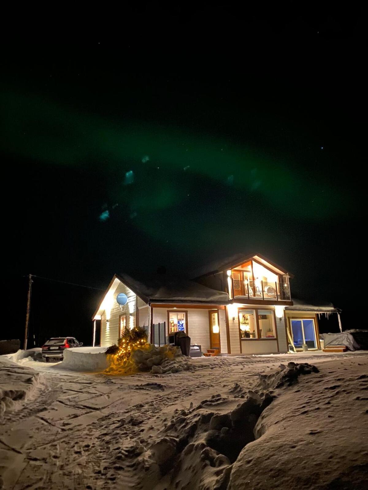 Cottage With Good Standard Next To Neiden River Екстер'єр фото